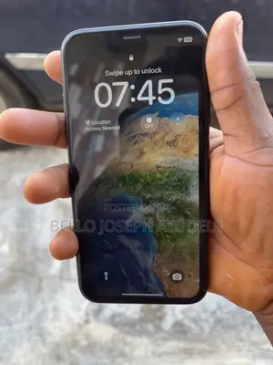 Apple iPhone XR 64 GB Black