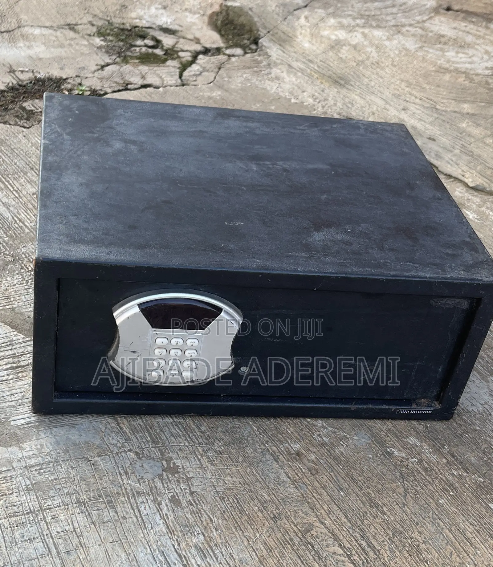 Electronic and Manual Safe Box