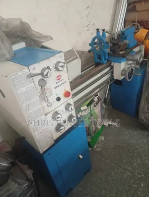 1 Metre Lathe Machine