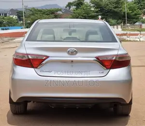 Toyota Camry 2015 Silver