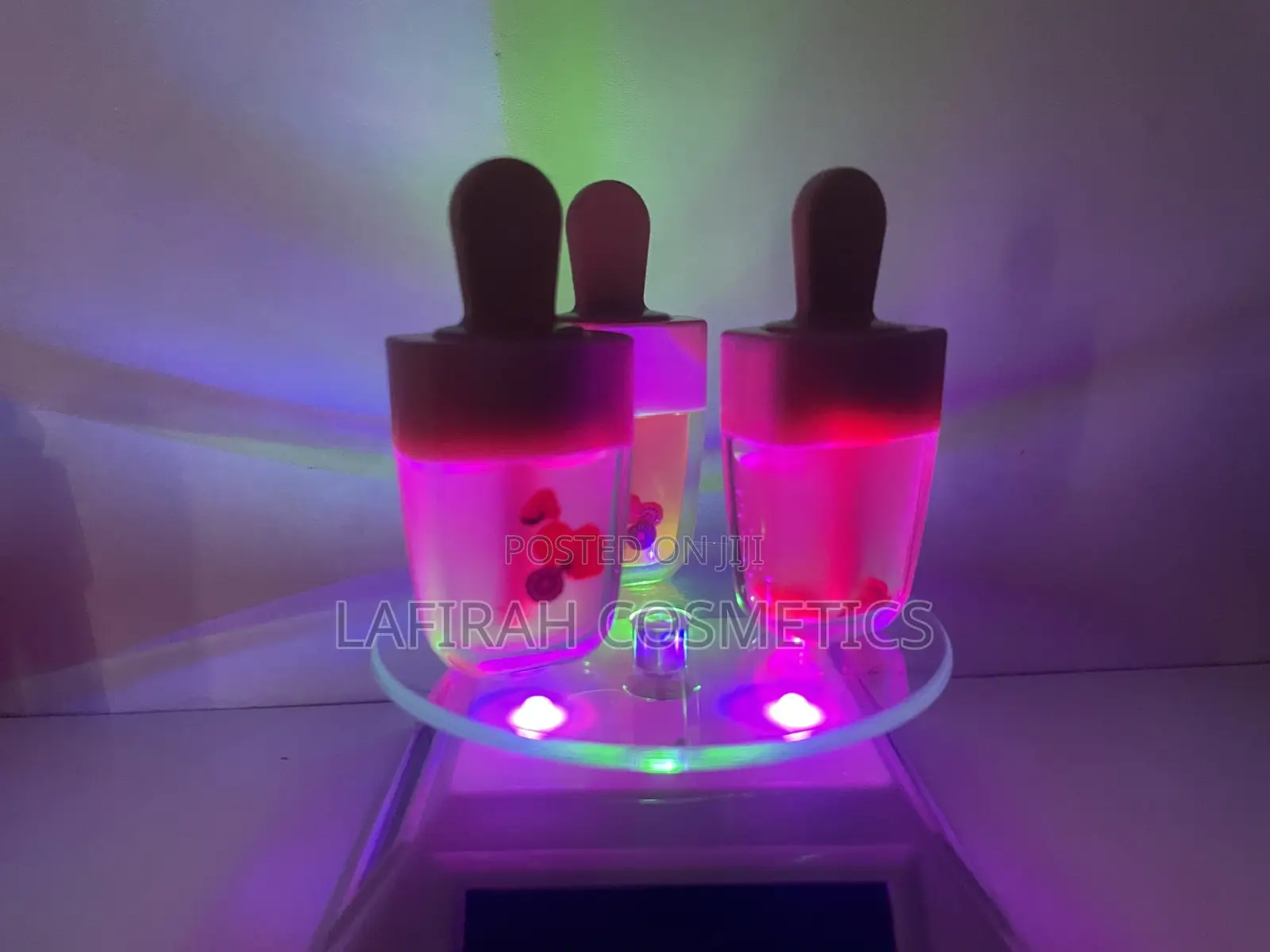 Magic Color Changing Lipgloss