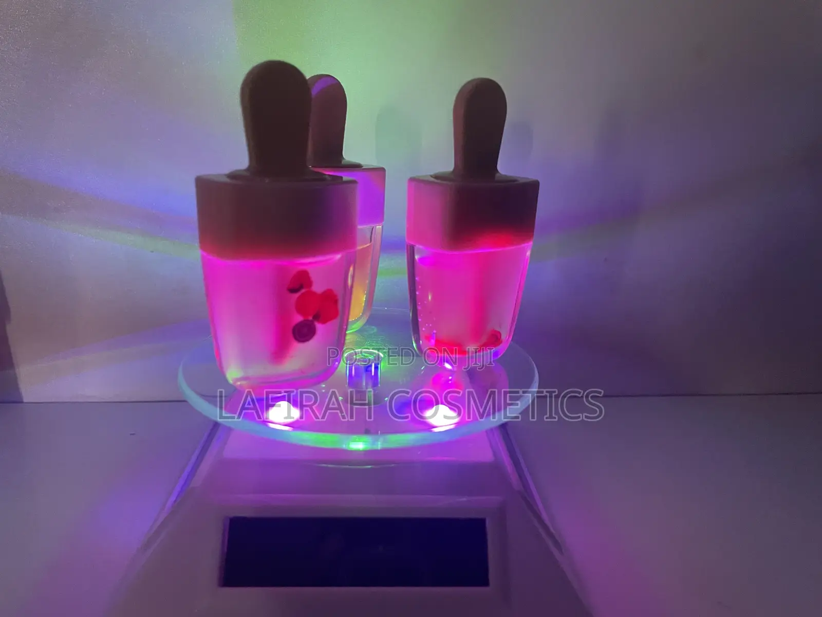 Magic Color Changing Lipgloss
