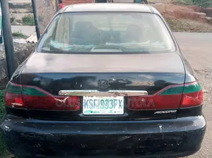 Honda Accord 2000 Black