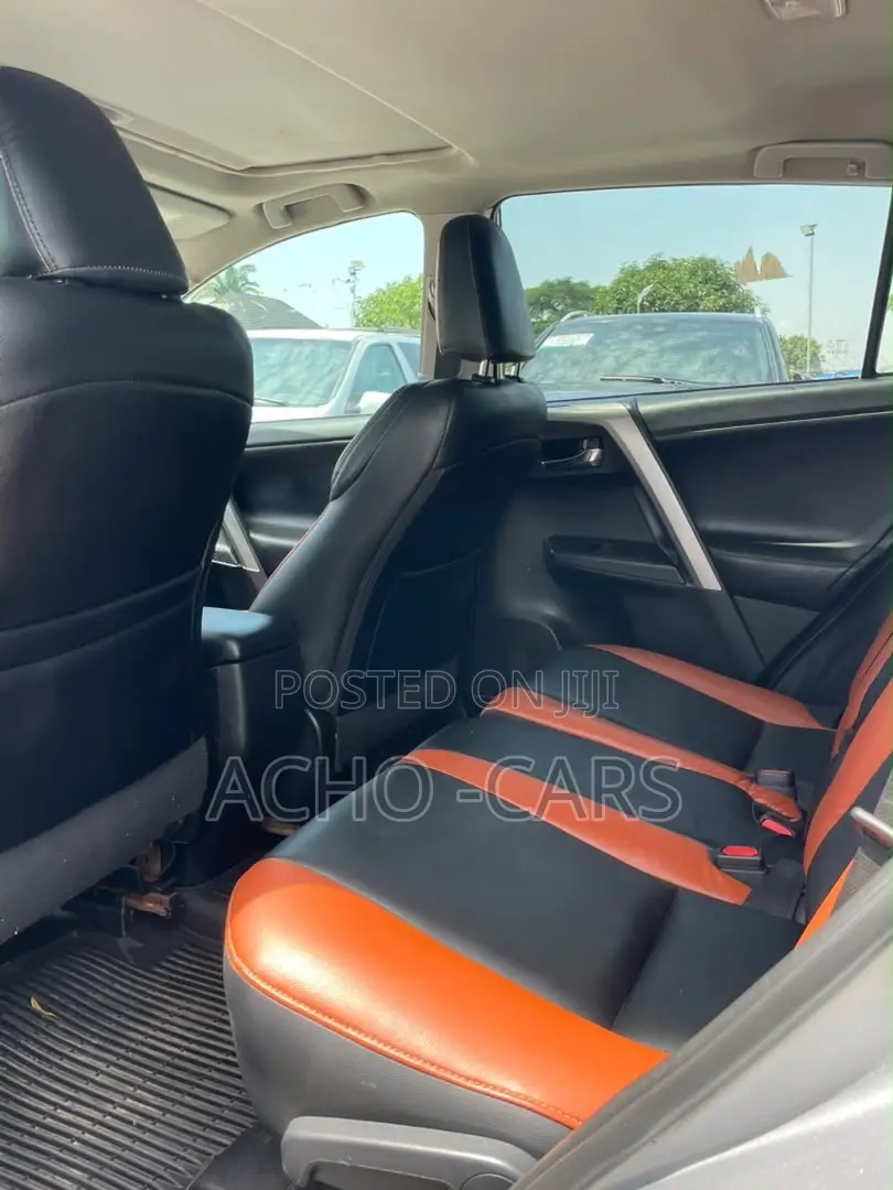 Toyota RAV4 2018 Silver