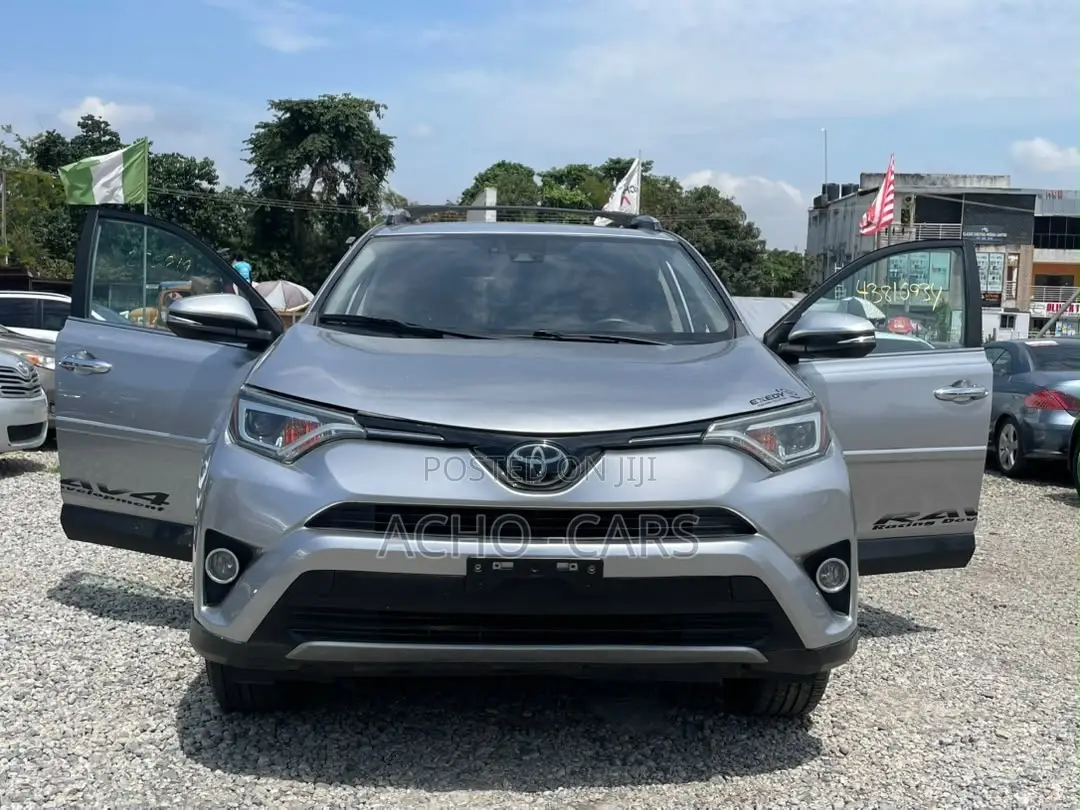 Toyota RAV4 2018 Silver