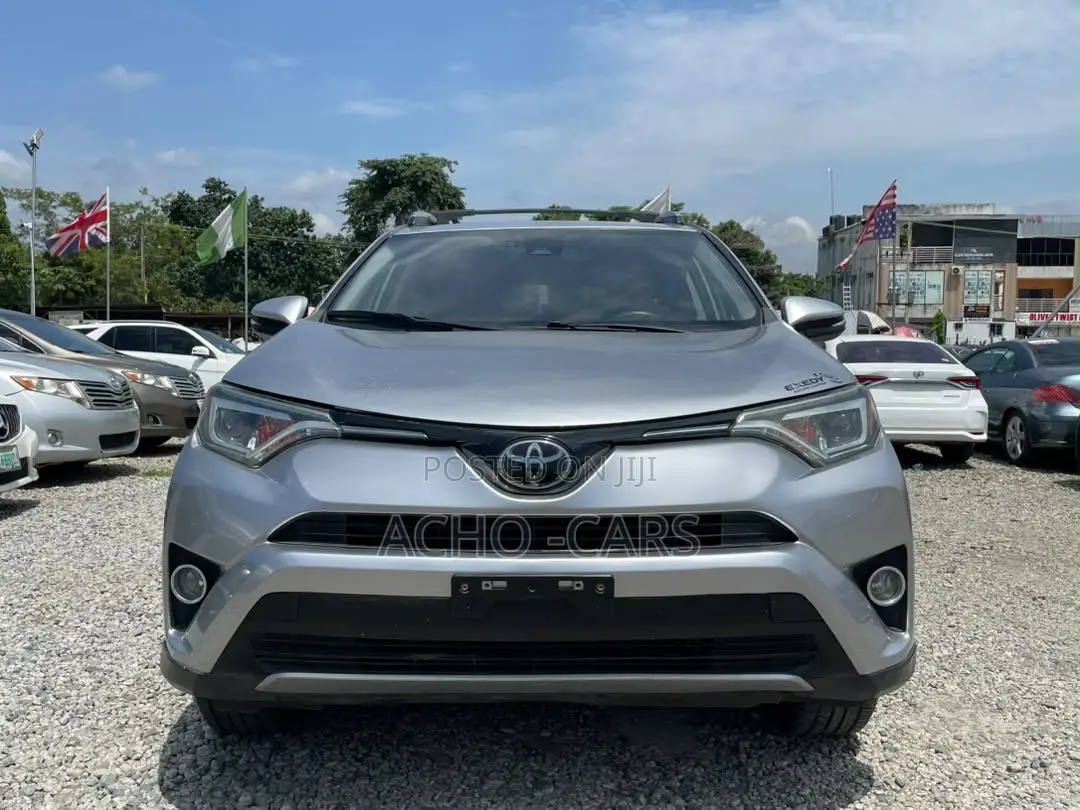 Toyota RAV4 2018 Silver