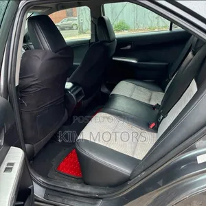 Toyota Camry SE 4dr Sedan (2.5L 4cyl 6A) 2013 Gray