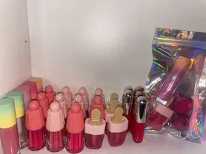 LaFirah Lipgloss