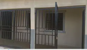 Self Contain for Rent