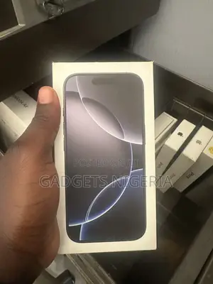 New Apple iPhone 16 Pro 256 GB Black