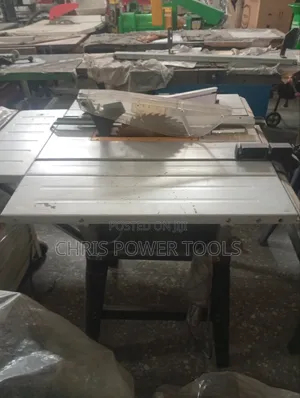 Table Saw Machine