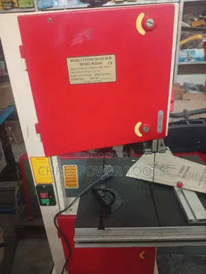 Band Saw Machine