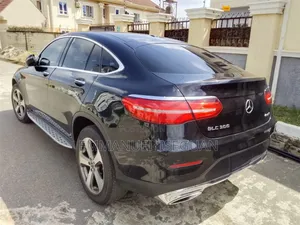 Mercedes-Benz GLC-Class 2017 Black