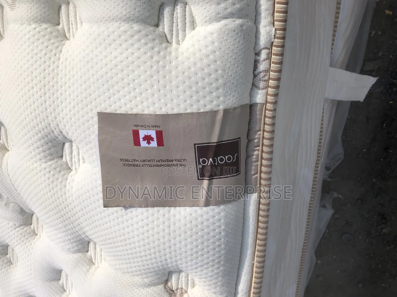 Saatva Hybrid Luxurious Mattress