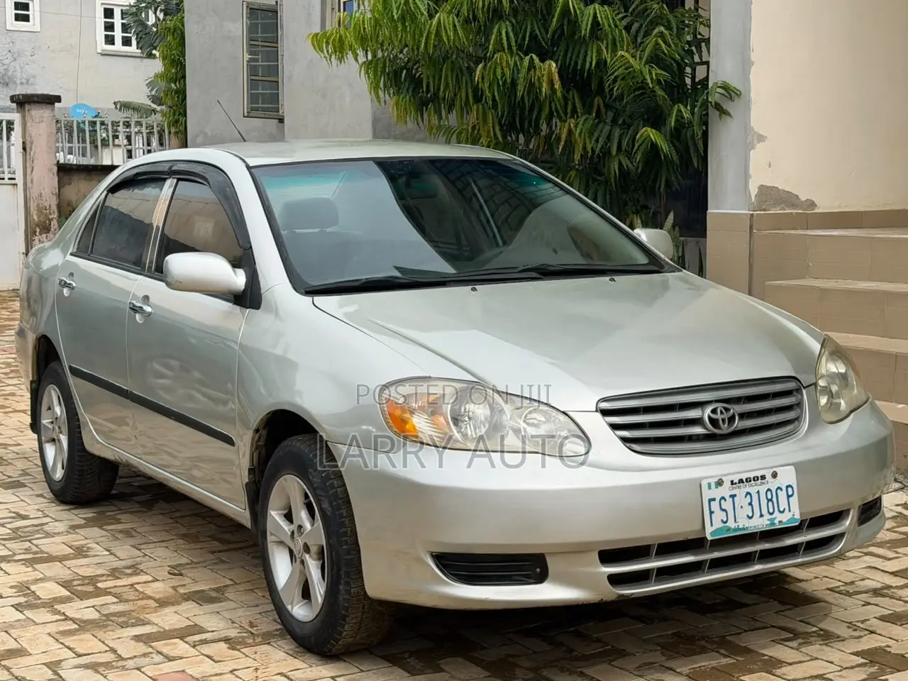 Toyota Corolla 2004 Silver