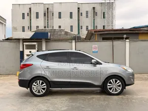 Hyundai Tucson 2014 Silver