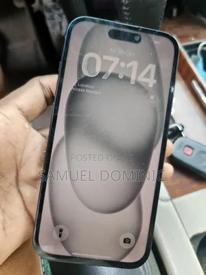 Apple iPhone 15 128 GB Black