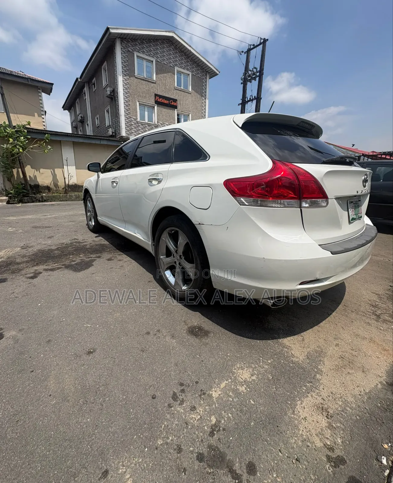 Toyota Venza 2011 White