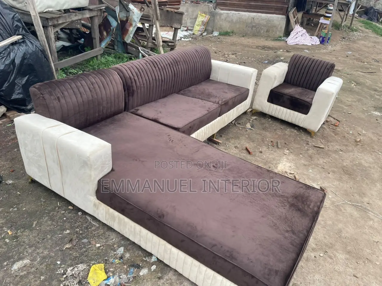 Long Lasting 7 Seater Couch