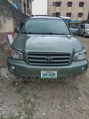 Toyota Highlander 2004 Green