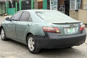 Toyota Camry 2009 Green