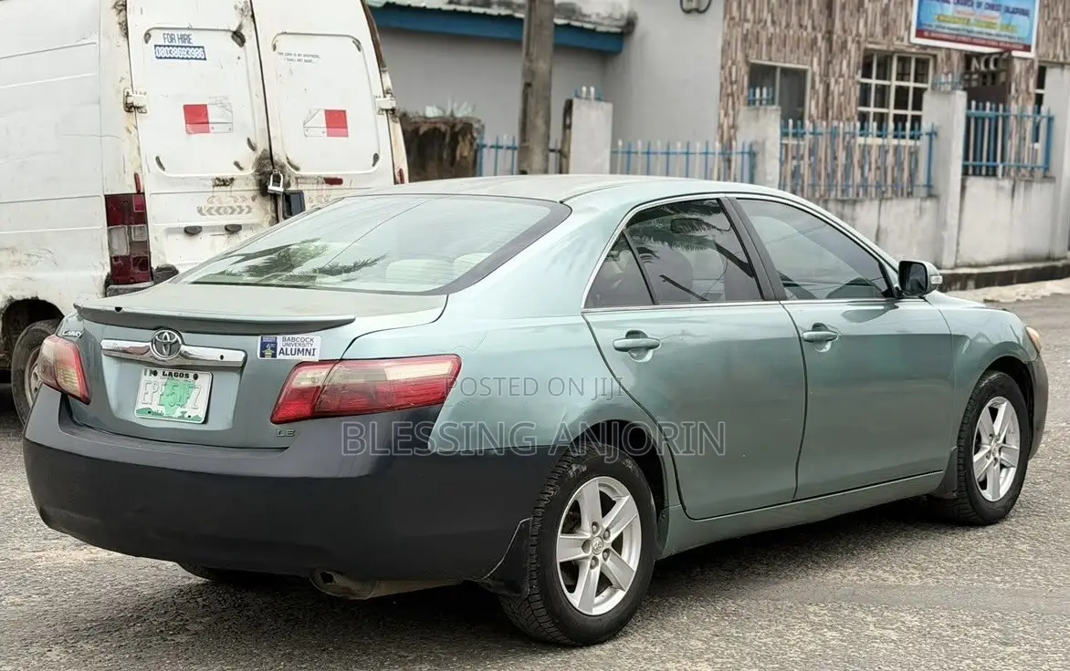 Toyota Camry 2009 Green