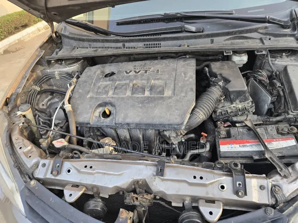 Toyota Corolla 2016 Gray