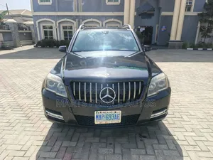 Mercedes-Benz GLK-Class 350 4MATIC 2010 Black