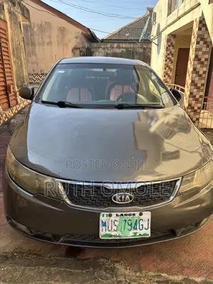 Kia Cerato 2010 Gray