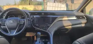 Toyota Camry SE 2021 Blue