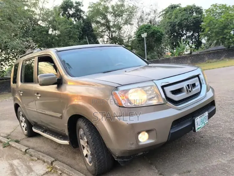 Honda Pilot 2009 Gold