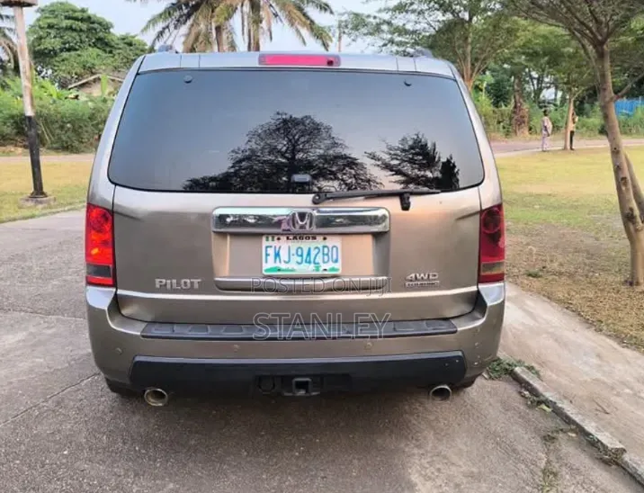 Honda Pilot 2009 Gold