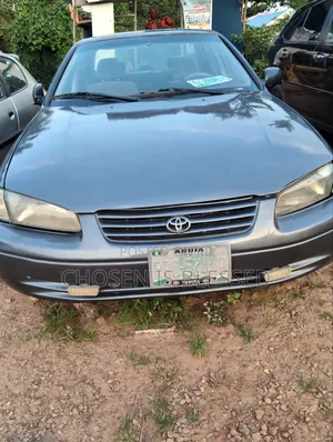 Toyota Camry Automatic 1998 Gray