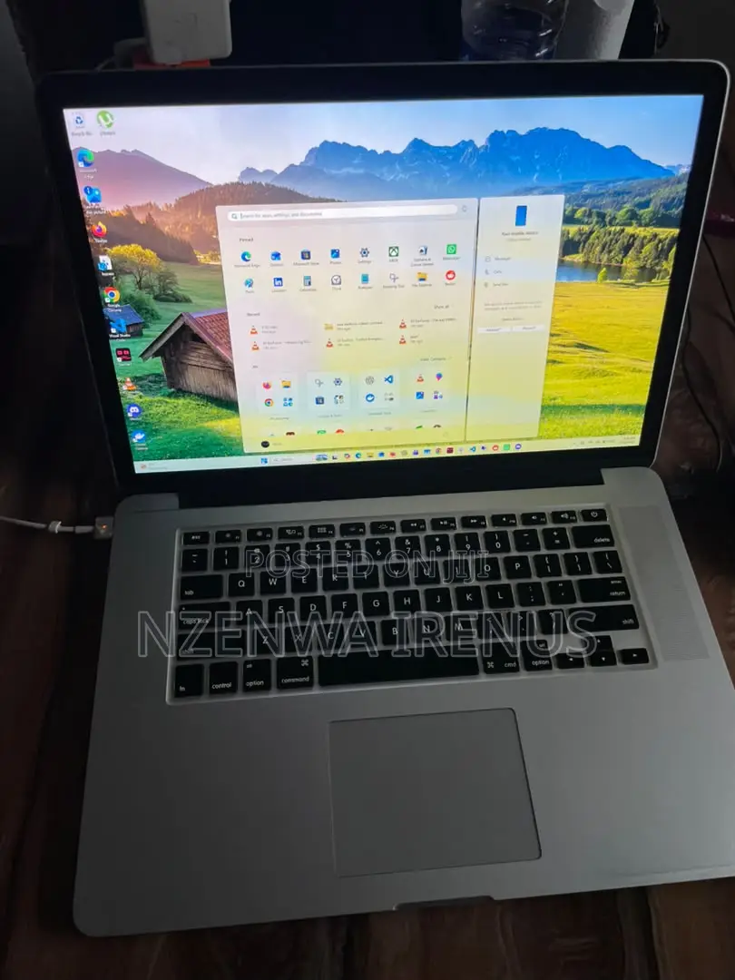 Laptop Apple MacBook Pro 2015 16GB Intel Core i7 SSD 512GB