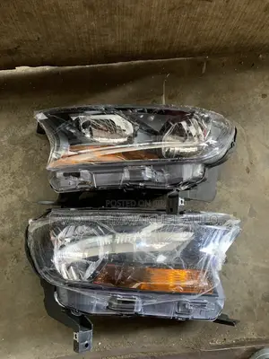 Ford Ranger 2016 Headlamp