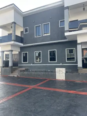 Furnished 3bdrm Duplex in Kolapo Ishola Gra, Akobo for sale