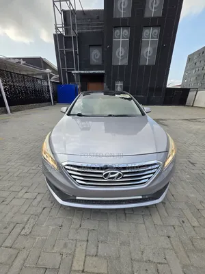 Hyundai Sonata Limited w/Brown Leather PZEV 4dr Sedan (2.4L 4cyl 6A)