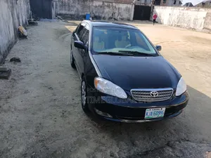 Toyota Corolla 2005 Black
