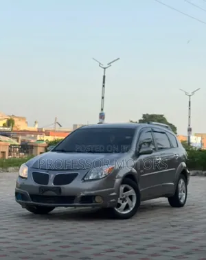 Pontiac Vibe Automatic 2004 Brown