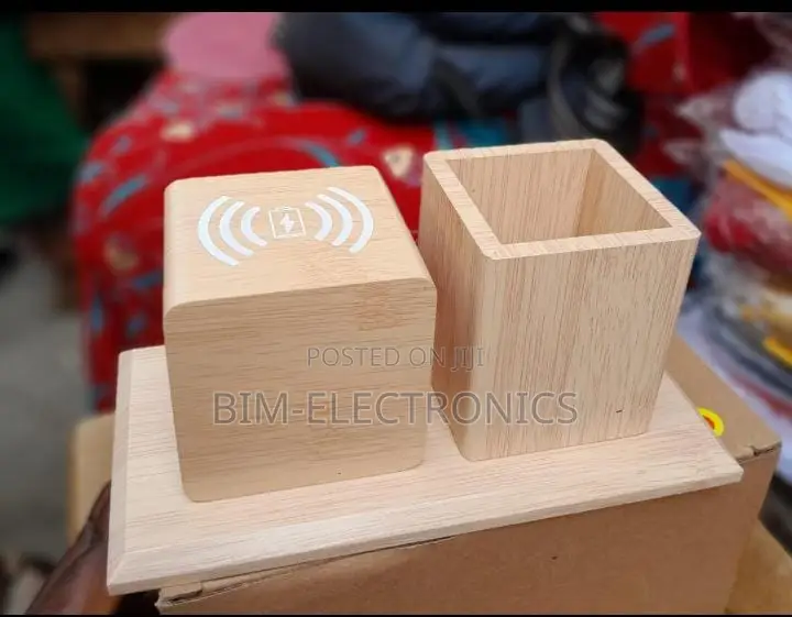 Digital Wooden Clock- Charges Phone Wirelessly
