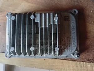 2020/2024 Mercedes-Benz Headlight Charger ( a 247 900 41 04 )
