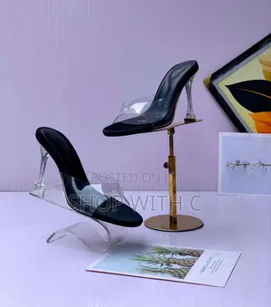 `New in Zara Displayruns in Sizes: 37-42
