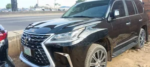 Lexus LX 570 2012 Black