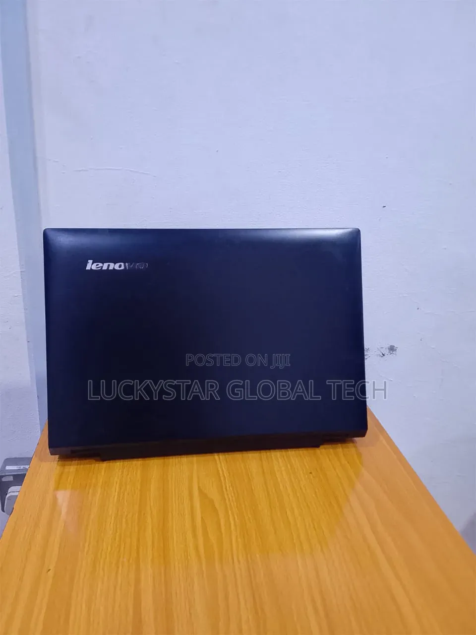 Laptop Lenovo 8GB Intel Core i3 HDD 320GB