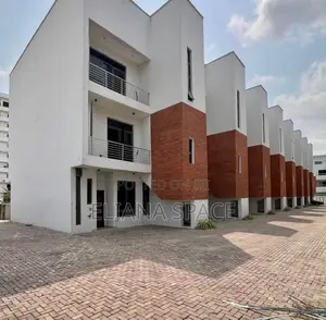 4bdrm Townhouse/Terrace in Lekki Phase 1 for sale