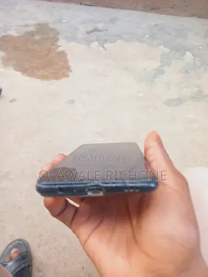 LG K51 32 GB
