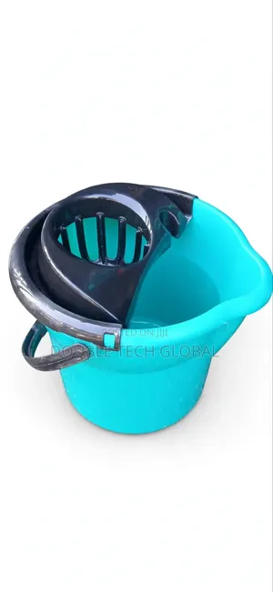 14L Heavy Duty Cleaning Mop Bucket With Squeezer Wringer - Industrial