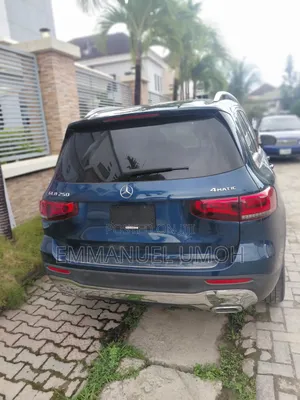 Mercedes-Benz GLB-Class 2021 Blue