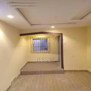 2bdrm Bungalow in Oshimili South for rent
