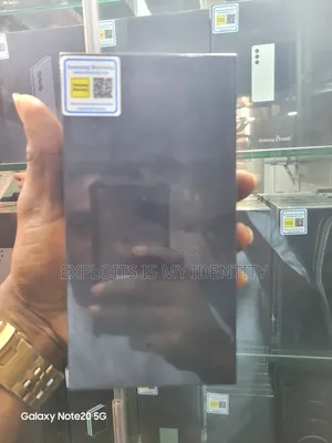 New Samsung Galaxy S22 Ultra 256 GB Black